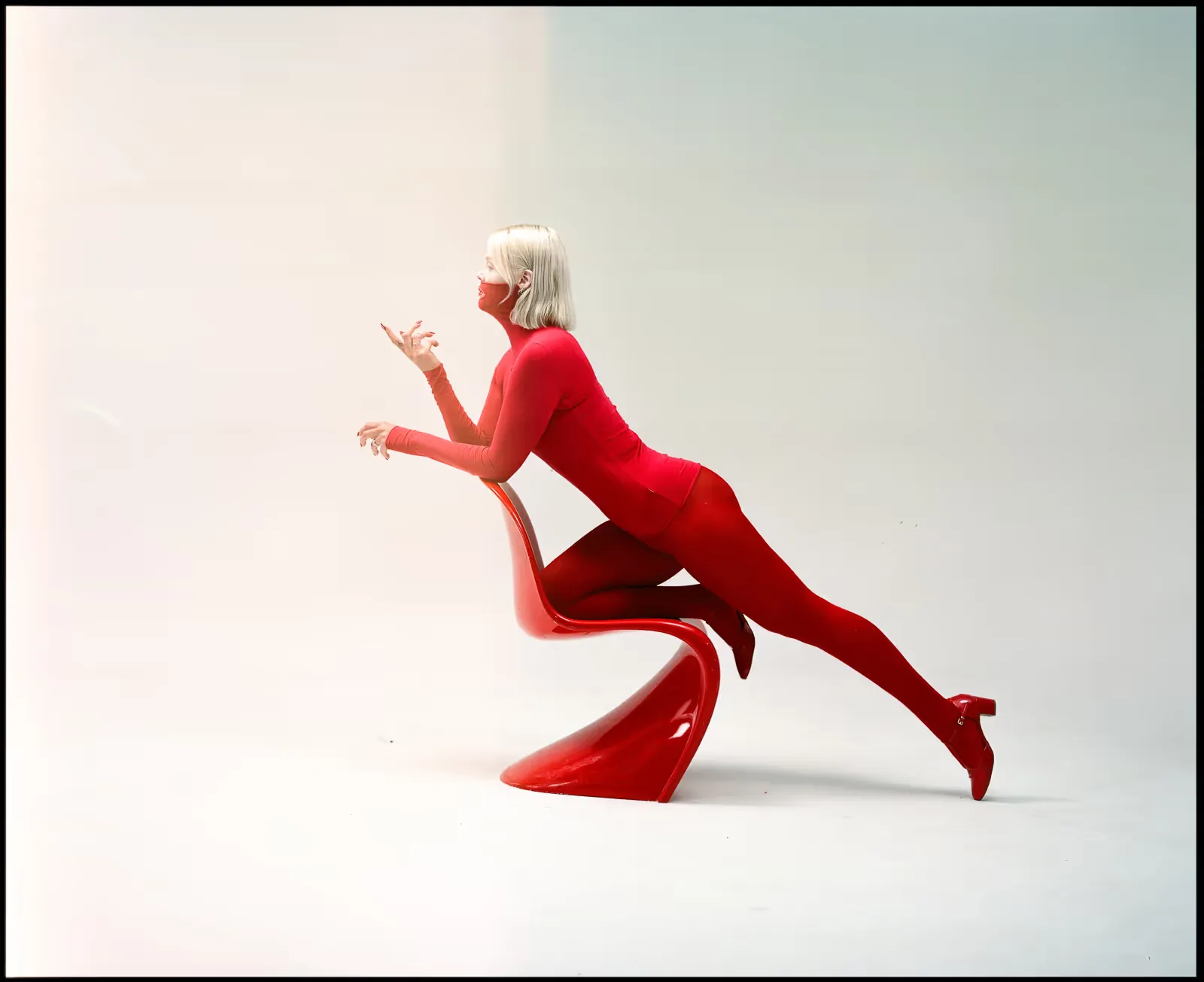 ALBA – dancers, fotografi. Foto: Petter Bülling (1)