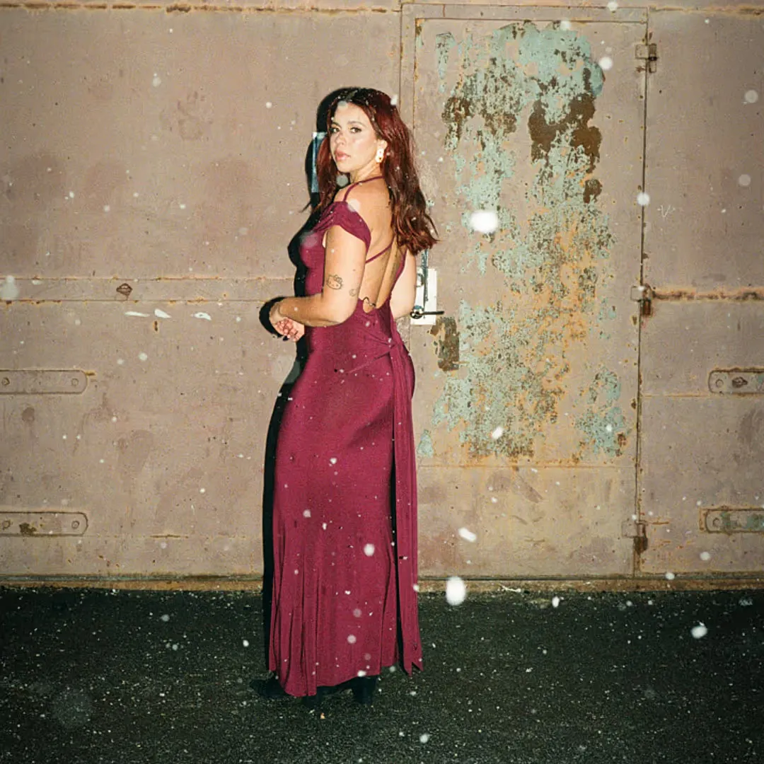 Nicole Falciani – porträtt, fotografi. Foto: Petter Bülling (4)