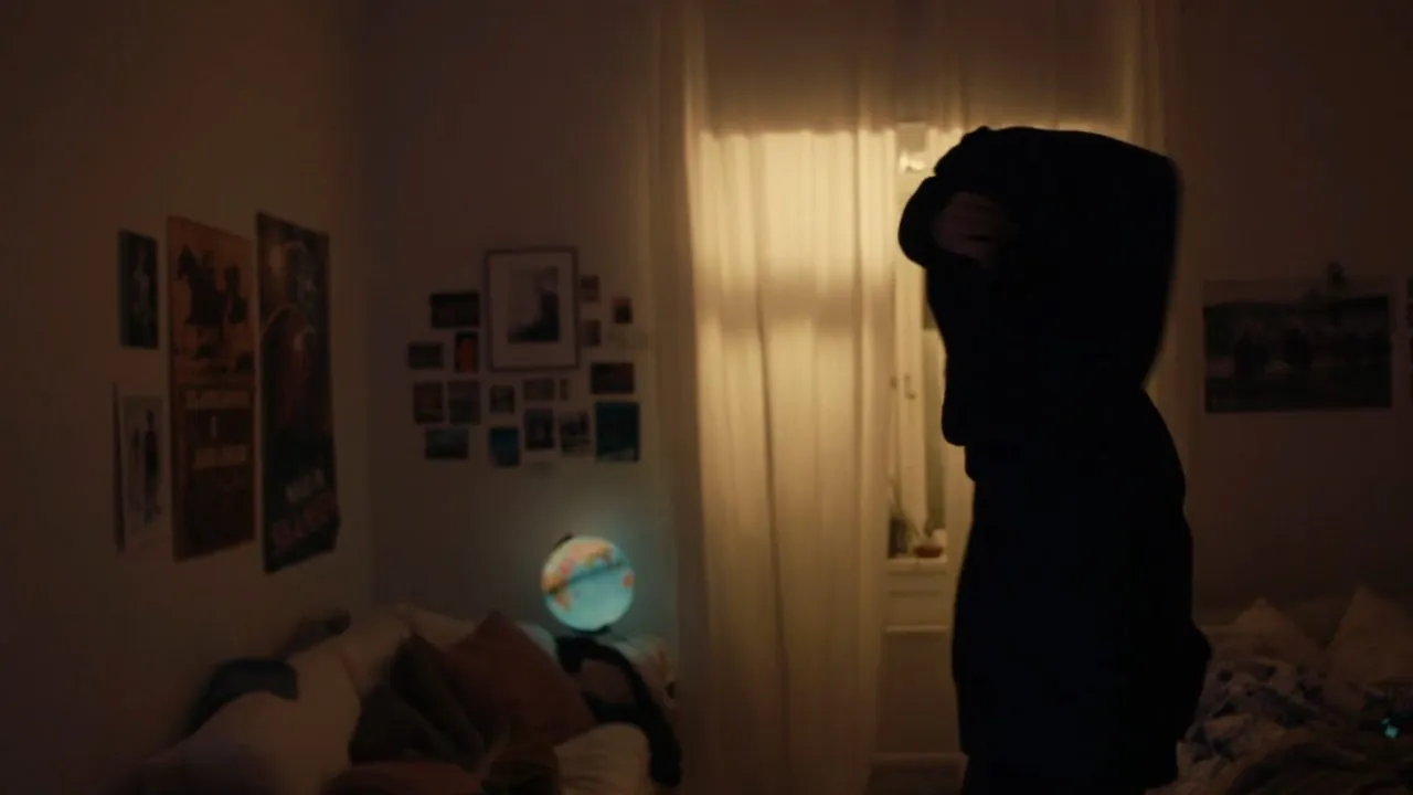 Solo – short film – still by Petter Bülling